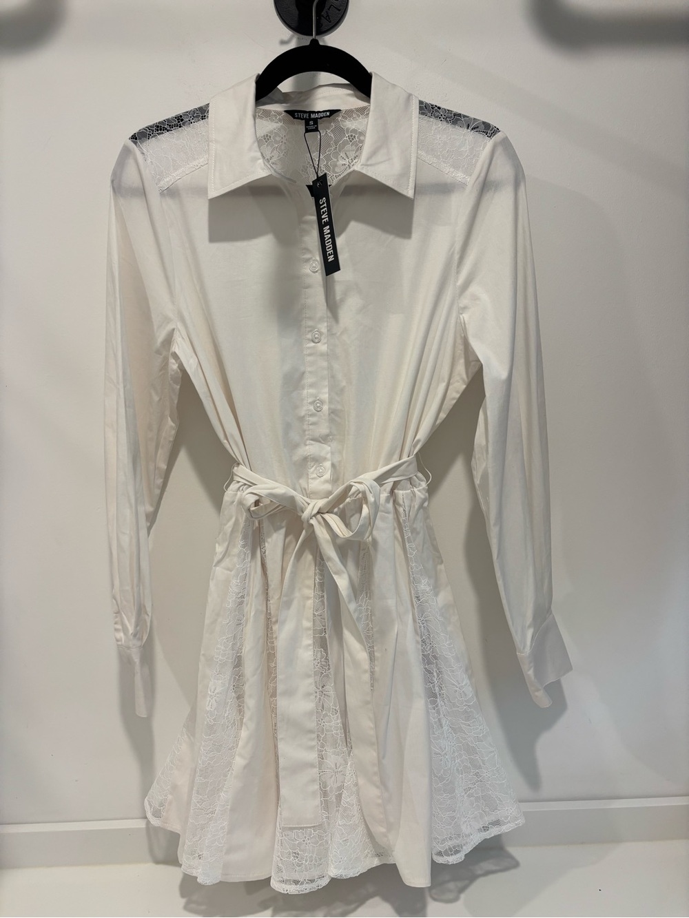 Steve Madden White Lace-Panel Shirt Dress with Tie Waist